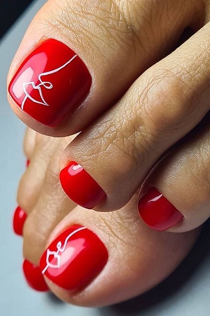 Модный педикюр 2022: 70 идей стильного nail-дизайна
