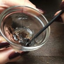 Можно ли красить брови после перманентного макияжа и как правильно это делать?