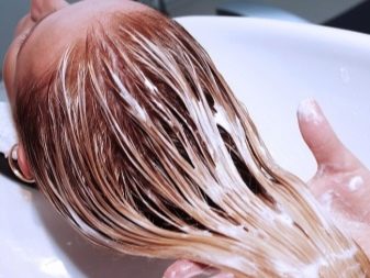 Как смыть краску с волос в домашних условиях. Как смыть краску с волос до натурального цвета в домашних условиях