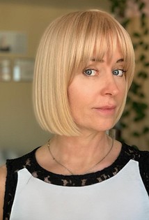Стрижки и прически для лица с высоким лбом: 55 актуальных вариантов, которые сможет повторить каждая. 20 лучших причесок для высокого лба, которые помогут скорректировать форму лица
