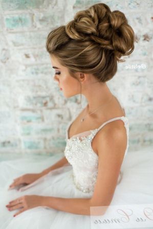 Топ свадебных причесок на средние волосы.Какую лучше выбрать?