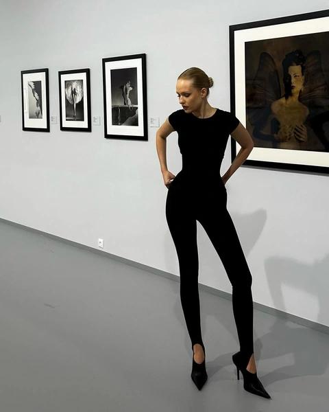 Fashion-дива в 50 фотографиях: в чем секрет стиля Лизы Базыкиной?