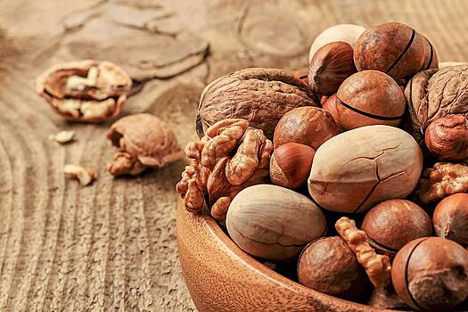 Названы самые полезные перекусы для школьников