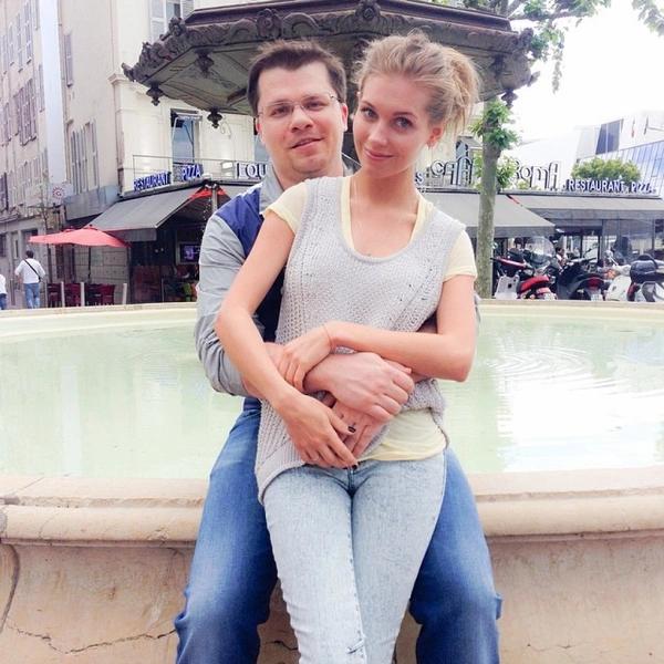 Как поиски счастья в личной жизни отразились на стиле Кристины Асмус: модная эволюция в 40 фото
