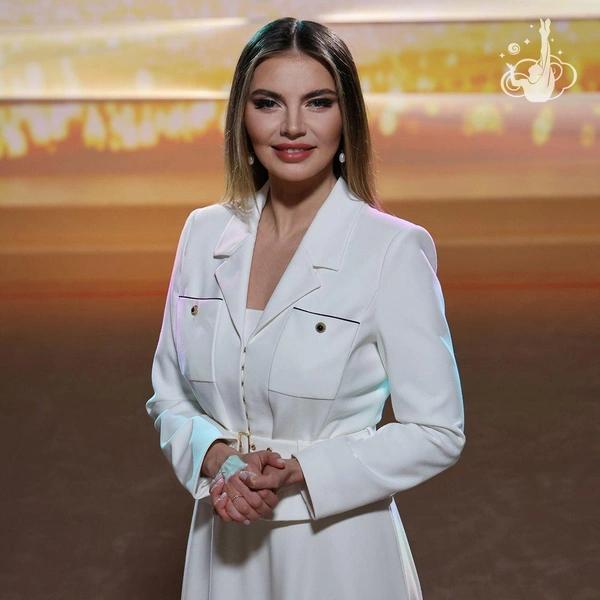 Как изменился стиль Алины Кабаевой за последние три года в 40 фото